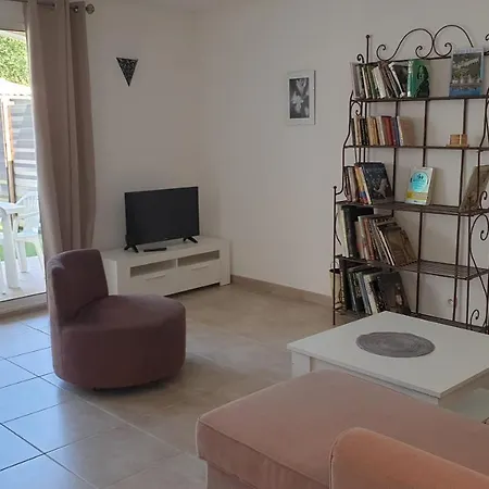 Le Paradis Acquis Vakantiehuis